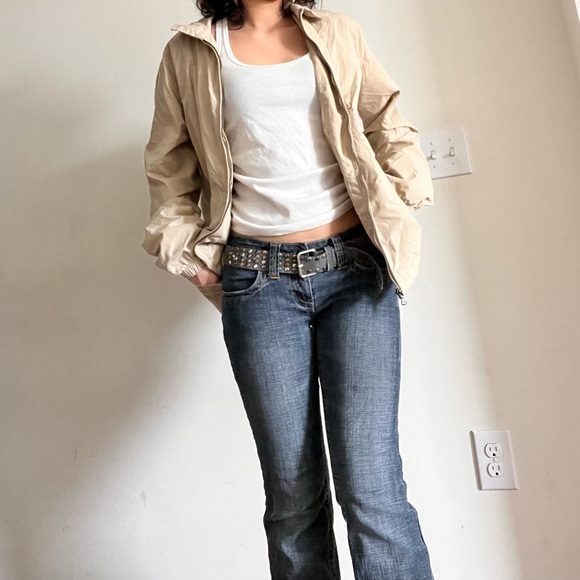 Jacket - Picture 1 of 6